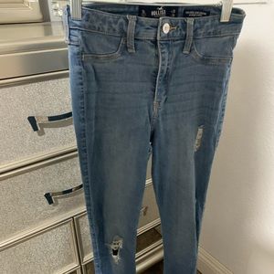 Hollister High Rise Jean